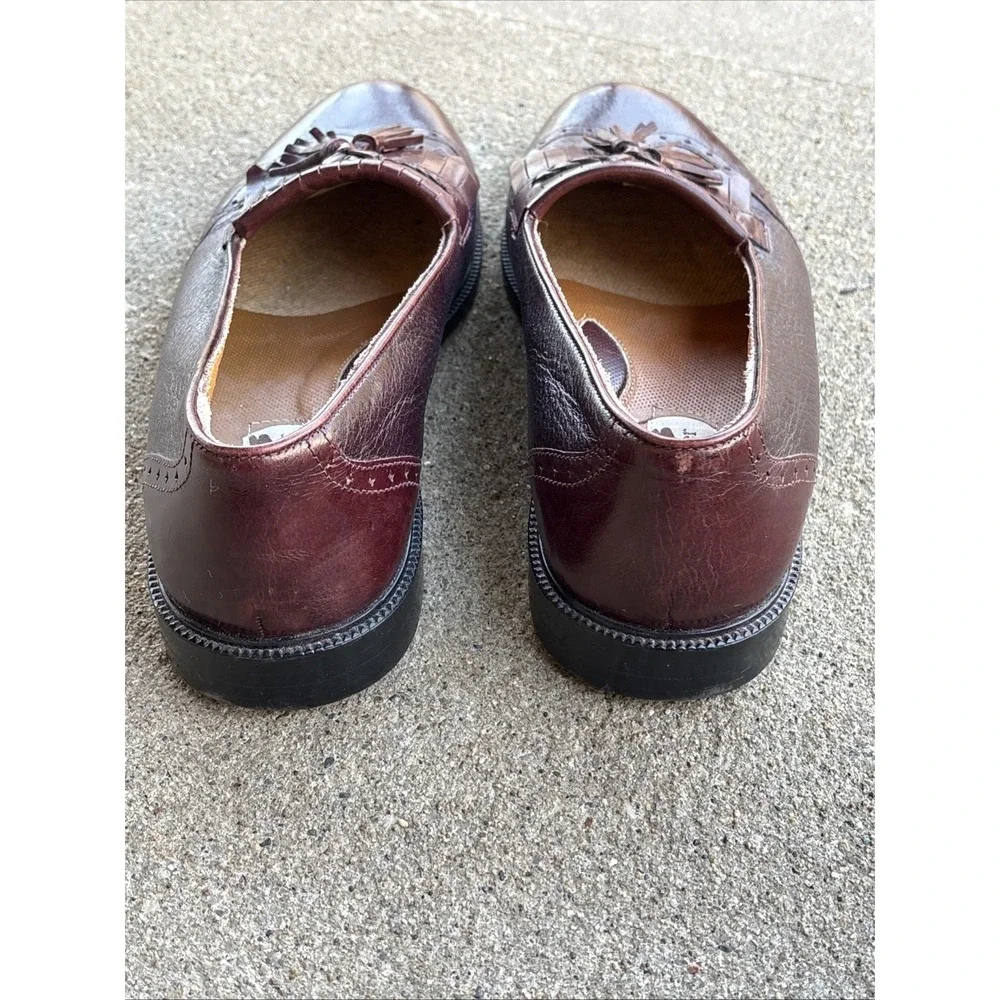 Stanley Blacker Burgundy Leather Slip On Tassel Shoes 9M Wing Tip Old‎ Money